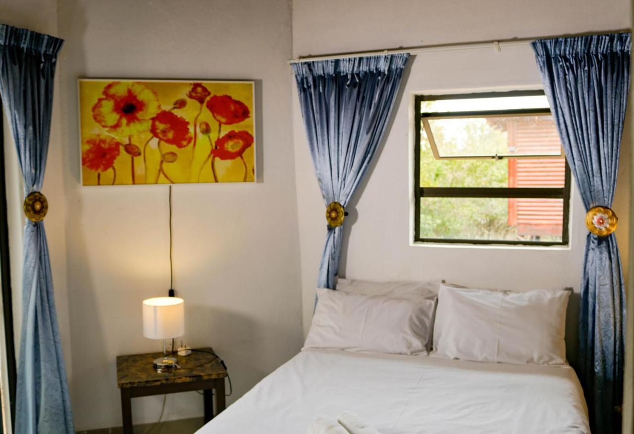 Nanisto Bush Lodge Marloth Park Dış mekan fotoğraf