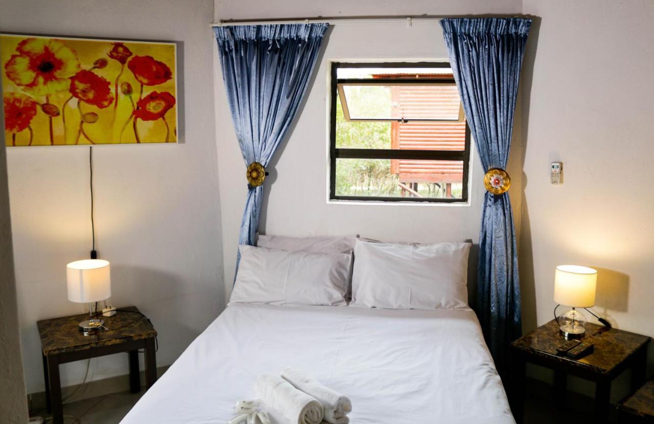 Nanisto Bush Lodge Marloth Park Dış mekan fotoğraf